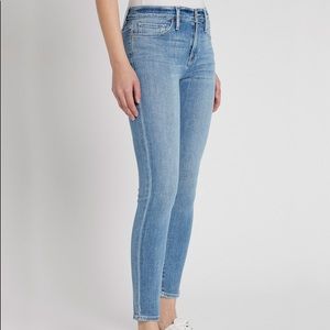 FRAME denim Le Skinny de Jeanne jeans size 27